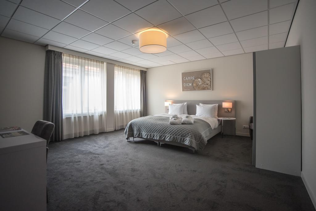 Hotel Het Raedthuys シント・マールテンスデイク エクステリア 写真