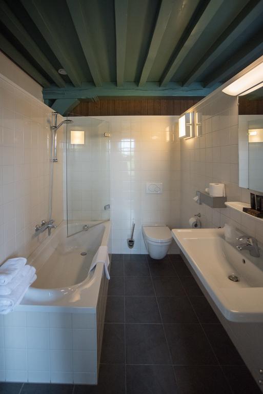 Hotel Het Raedthuys シント・マールテンスデイク エクステリア 写真